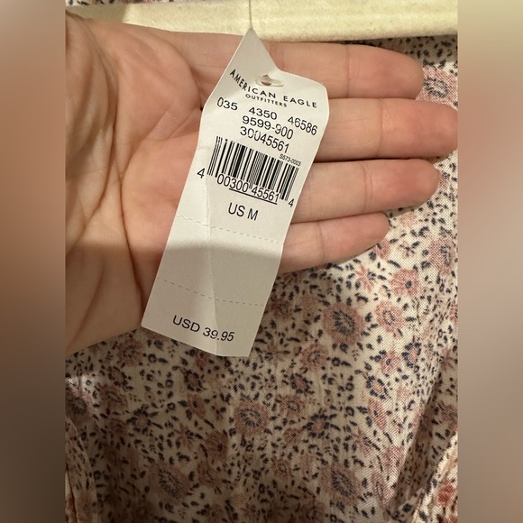 American Eagle Womens M Smocked Blouse Tie Front Top Shirt Floral Boho Pink NWT - Picture 5 of 7